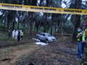 Mayat lelaki reput ditemukan dalam pacuan empat roda