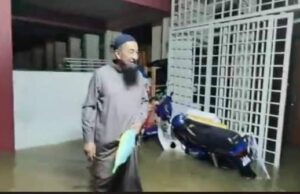 Rumah Ustaz Azhar Idrus dilanda banjir