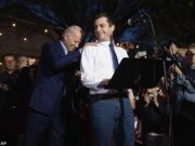 Biden pilih pemimpin gay ketuai Jabatan Pengangkutan AS