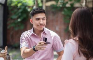 Intan Ladyana dilamar?