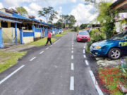 Cikgu bersara ‘makan’ jalan