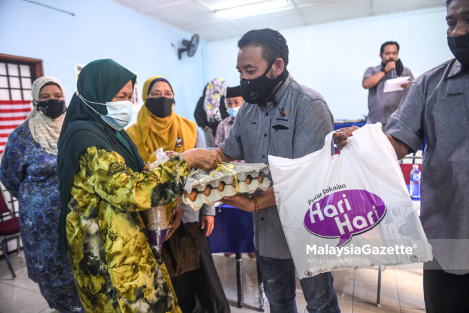 PROGRAM PENYERAHAN BANTUAN KEPADA WARGA ASNAF