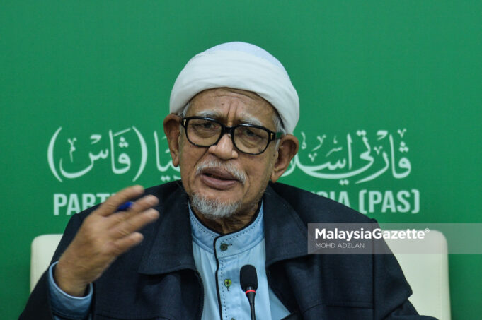 Abdul Hadi Awang PAS GE14 14th General Election Perikatan Nasional Islam Muslim
