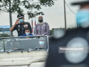 Gantung Perisai ‘Sang Saka Biru’, Paluan Berundur Persaraan Datuk Seri Zulkifli Abdullah