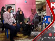 TERKINI : Yayasan Usahawan Negara Hulur Bantuan Wanita OKU Tiga Anak