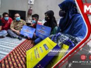 TERKINI : Enam Beradik Terima Sumbangan Zakat Daripada PTPTN