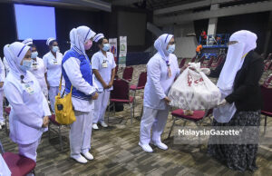 Syarikat Masak-Masak Cek Yana sumbang 4,100 pek KFC kepada ‘frontliners’, pesakit Covid-19