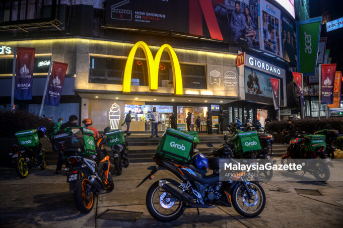 TINJAUAN OPERASI PERNIAGAAN
