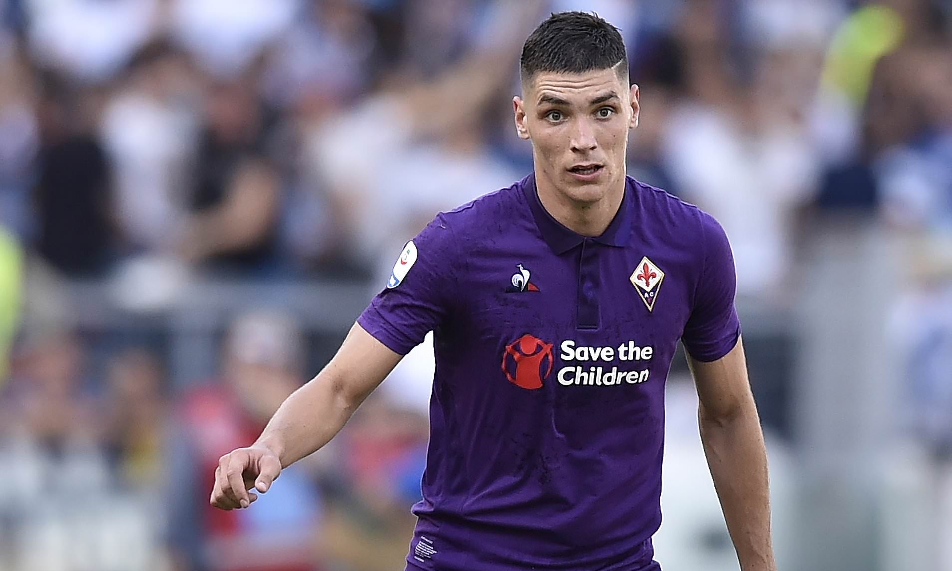 Man United Minat Nikola Milenkovic