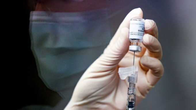 single shot Covid-19 vaccine US regulators have formally approved the single-shot Johnson & Johnson (J&J) coronavirus vaccine, the third jab to be authorised in the country.