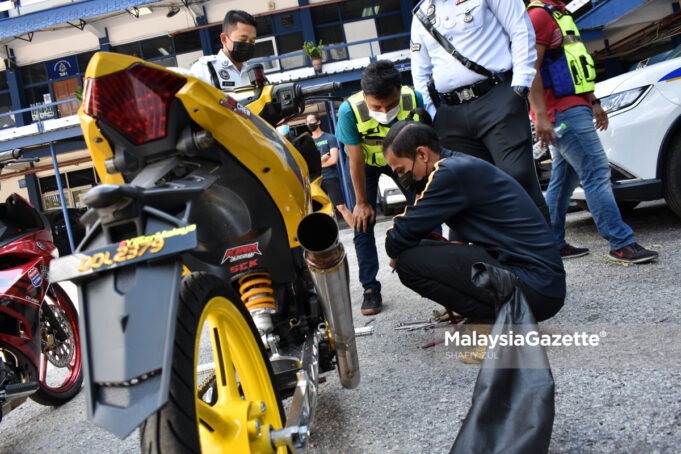 Belanja RM15,000 Ubahsuai Motosikal Akhirnya Disaman Ekzos Bising