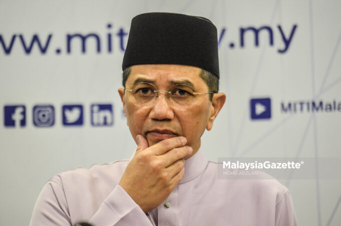 Minister of International Trade and Industry (MITI) Datuk Seri Mohamed Azmin Ali. gombak voters suit fiduciary duties