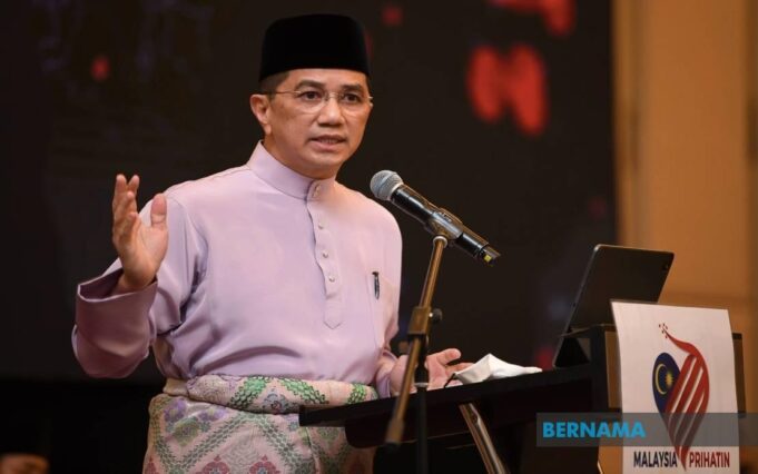 azmin