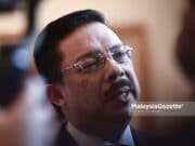 Kerajaan teliti keperluan pelaksanaan kerja dari rumah Bantuan Wang Ihsan flood victims