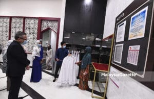 Siti Khadijah galak pengusaha telekung tunaikan kewajipan