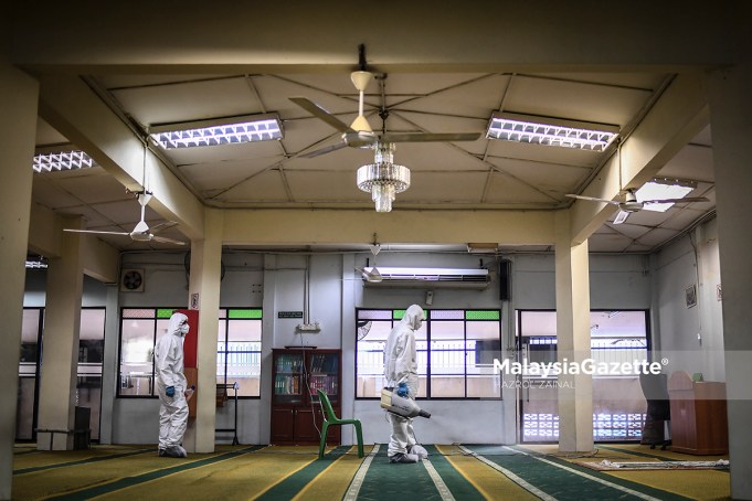 (Picture for representational purposes only) Kelantan mosque surau musalla close Covid-19 outbreak