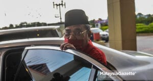 Tajuddin Abdul Rahman sacked terminated UMNO Supreme Council