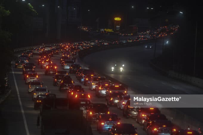 MGF29072020_ALIRAN TRAFIK TOL GOMBAK SEMPENA AIDILADHA01
