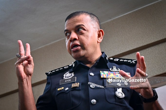 Chief Police of Johor, Datuk Ayob Khan Mydin Pitchay at an exclusive interview with MalaysiaGazette at eh Bukit Aman Police Headquarters in Kuala Lumpur. PIX: SYAFIQ AMBAK / MalaysiaGazette / 03 APRIL 2021 Nicky Gang related to the Founder or Winner Dynasty Group, Nicky Liow Soon Hee.