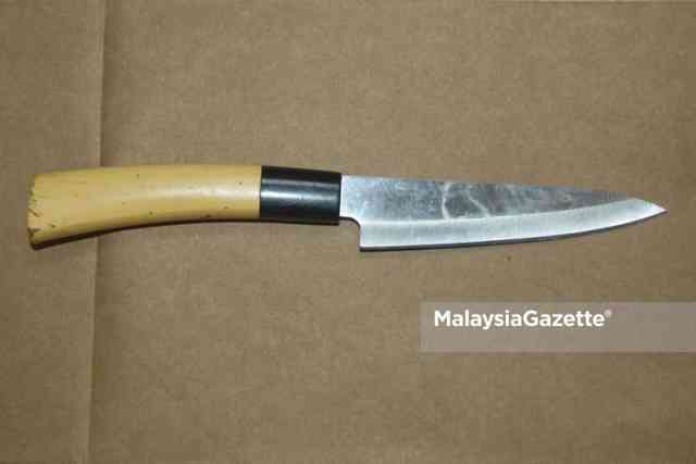 The police seized the knife used by the suspect in the assault.