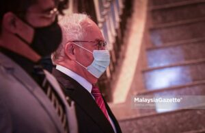 Former Prime Minister, Datuk Seri Najib Tun Razak arrives at the Palace of Justice for the hearing of his appeal to strike off conviction on the misappropriation of SRC International Sdn Bhd’s funds. PIX: SYAFIQ AMBAK / MalaysiaGazette / 18 MAY 2021.