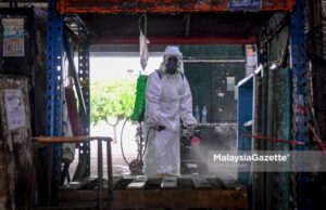 (Picture for representational purposes only). The sanitisation process in the Kuala Lumpur Wholesale Market after the Covid-19 outbreak is found in that area. PIX: MalaysiaGazette MBSA Shah Alam Section 6 Modern Market