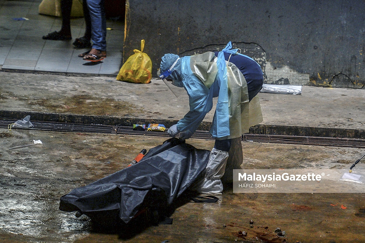 Terjun bangunan bunuh diri