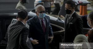 Former Prime Minister, Datuk Seri Najib Tun Razak arrives at the Kuala Lumpur Courts Complex for his 1Malaysia Development Berhad (1MDB) corruption trial. PIX: AFFAN FAUZI / MalaysiaGazette / 27 MAY 2021. misappropriation of RM2.28 billion 1MDB