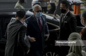 Former Prime Minister, Datuk Seri Najib Tun Razak arrives at the Kuala Lumpur Courts Complex for his 1Malaysia Development Berhad (1MDB) corruption trial. PIX: AFFAN FAUZI / MalaysiaGazette / 27 MAY 2021. misappropriation of RM2.28 billion 1MDB