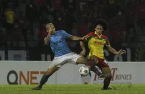 Dua gol saat akhir Ifedayo julang Selangor FC