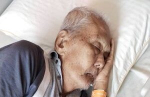 Bapa tenat, Ebit Lew masih di luar negara