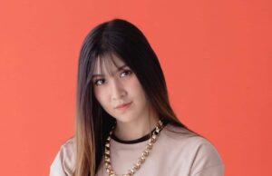 Elizabeth Tan tinggalkan Warner Music