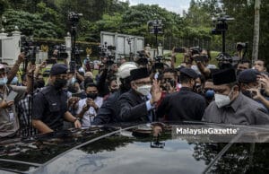 Lanjut darurat tidak bantu kurangkan Covid-19 – Anwar