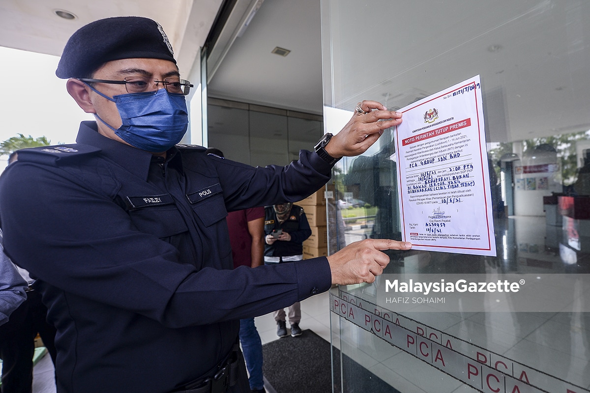 Kilang Papan Tanda Tapi Isytihar Produk Perkhidmatan Penting Diarah Tutup