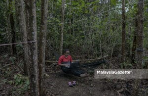 Menginsani dan Mendigitalisasi: Jangkaan Revolusi Akademia