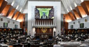 Dewan Rakyat Parliament sitting third phase of FMCO full movement control order Muhyiddin Yassin