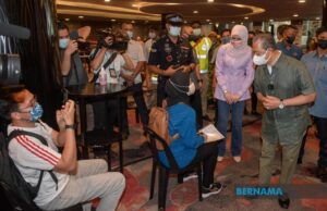 #Ibunisasi inisiatif kerajaan pastikan tiada golongan tercicir lawan Covid-19 – PM