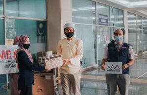 Asri Ahmad Academy, Madad sumbang mesin perubatan ke hospital