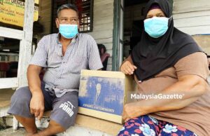 Polis Kuantan serah sumbangan kepada 47 keluarga