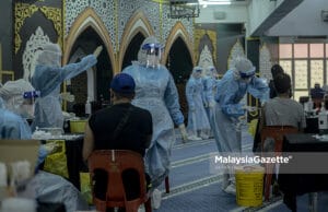 Penghuni di PKPD Mentari Court Terima Suntikan Vaksin #Covid19
