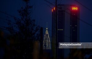 UMNO PM Menara Dato Onn at the World Trade Centre Kuala Lumpur (WTCKL). PIX: AFFAN FAUZI / MalaysiaGazette / 07 JULY 2021 withdraws support Muhyiddin Statutory Declaration SD Parliament Perikatan Nasional Professor Datuk Dr Shamrahayu Ab Aziz