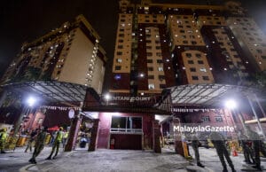 Lambaian lampu penduduk iringi penamatan PKPD Mentari Court