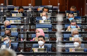 Deputy Prime Minister Datuk Seri Ismail Sabri Yaakob (right) along with the cabinet ministers at the Special Parliament Sitting at the Dewan Rakyat in Kuala Lumpur. PIX: Courtesy of The Department of Information / MalaysiaGazette / 26 JULY 2021.