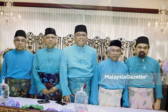Newly appointed Prime Minister Datuk Seri Ismail Sabri Yaakob and his brothers
