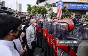 Bicara politik pembangkang dijalanan hanyalah retorik murahan – Shahir