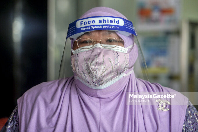 KETUA PEMUDA PAS IR KHAIRIL NIZAM SUMBANG AIR MINERAL