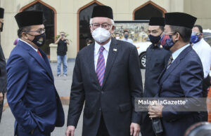 1MDB: Hakim tidak ‘gembira’ tangguh prosiding hingga 2.30 petang