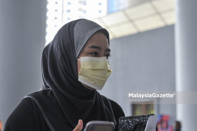 HINA AGONG