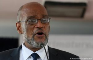 PM Haiti dilarang tinggalkan negara