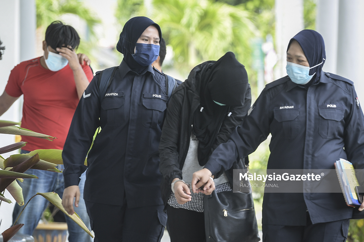 Ibu Dan Kekasih Didakwa Bunuh Anak 3 Tahun Tangan Bergari Ke Mahkamah